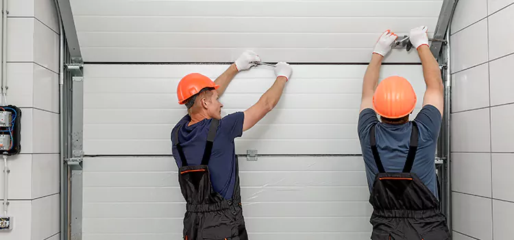 Choose Us for Your Garage Door Needs in Seabrook