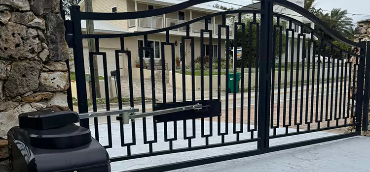Swing Gate Opener with Keypad Seabrook